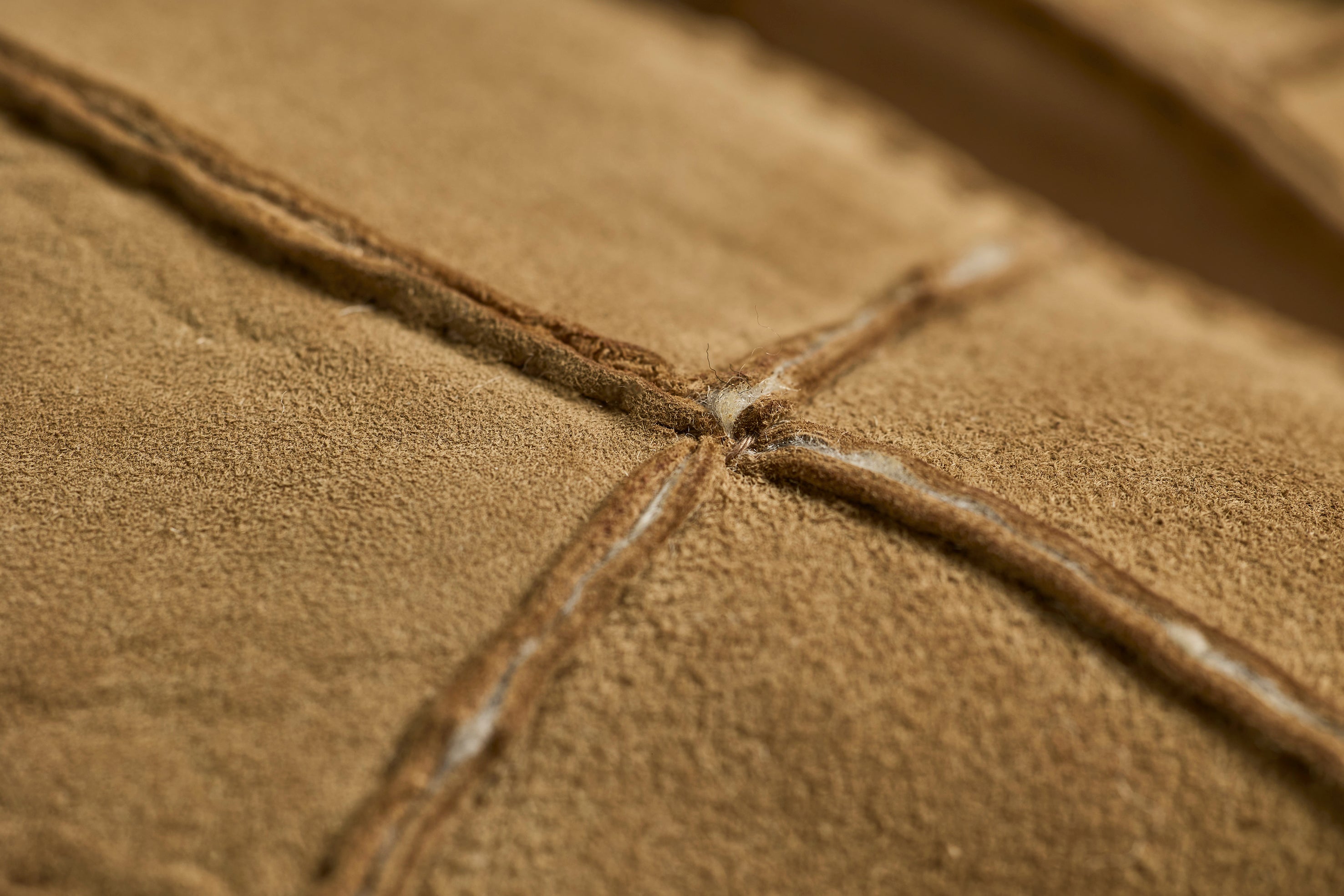 Lammeskindsluffer - Håndlavede - Camel lys PREMIUM