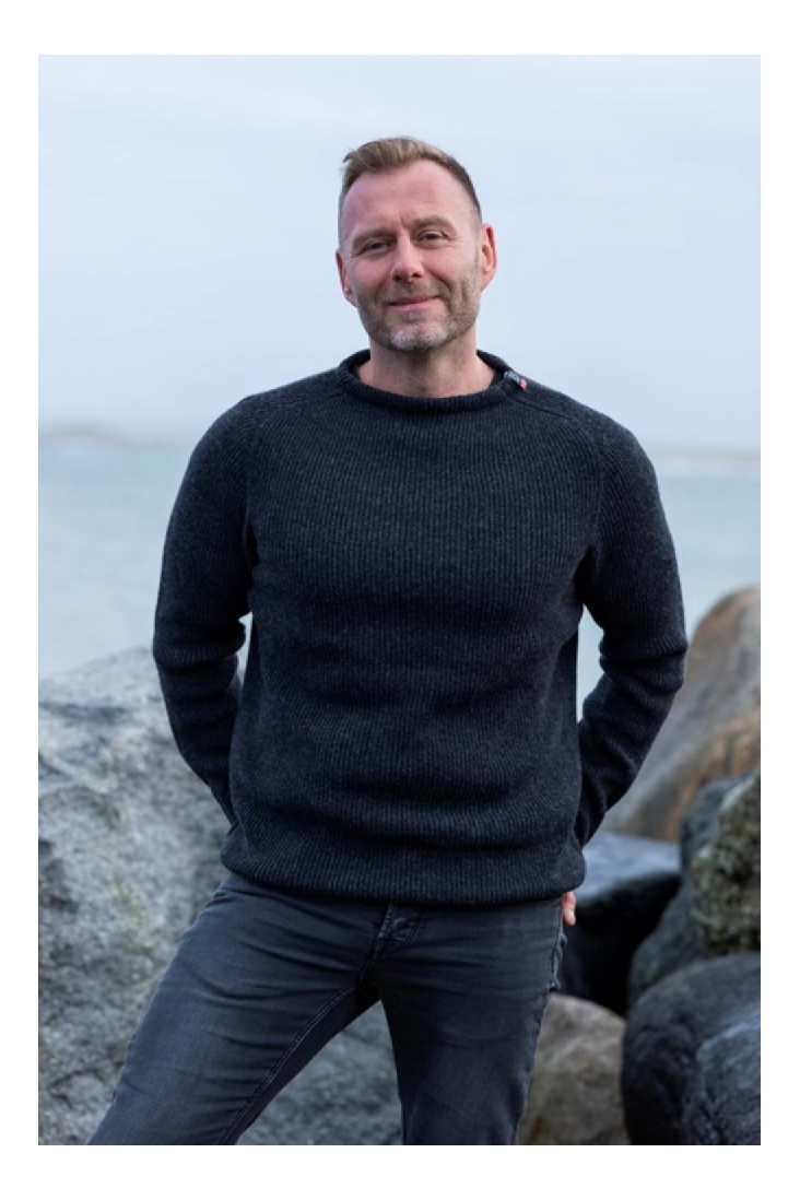 Striktrøje fra WOOLWEAR of Scandinavia 100% finuld