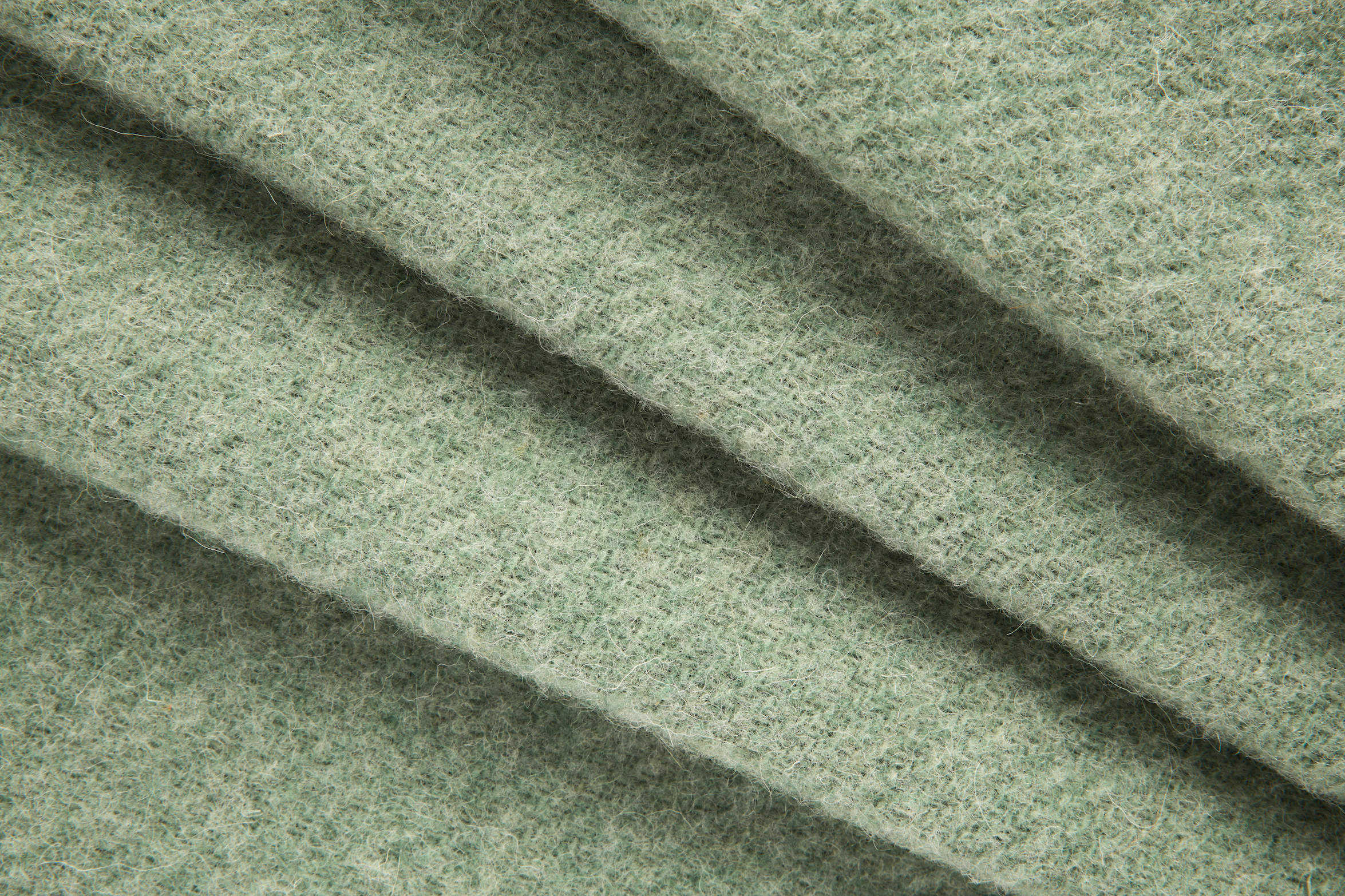 Uldplaid i 100% Uld – Smoke Grøn (140x200cm)