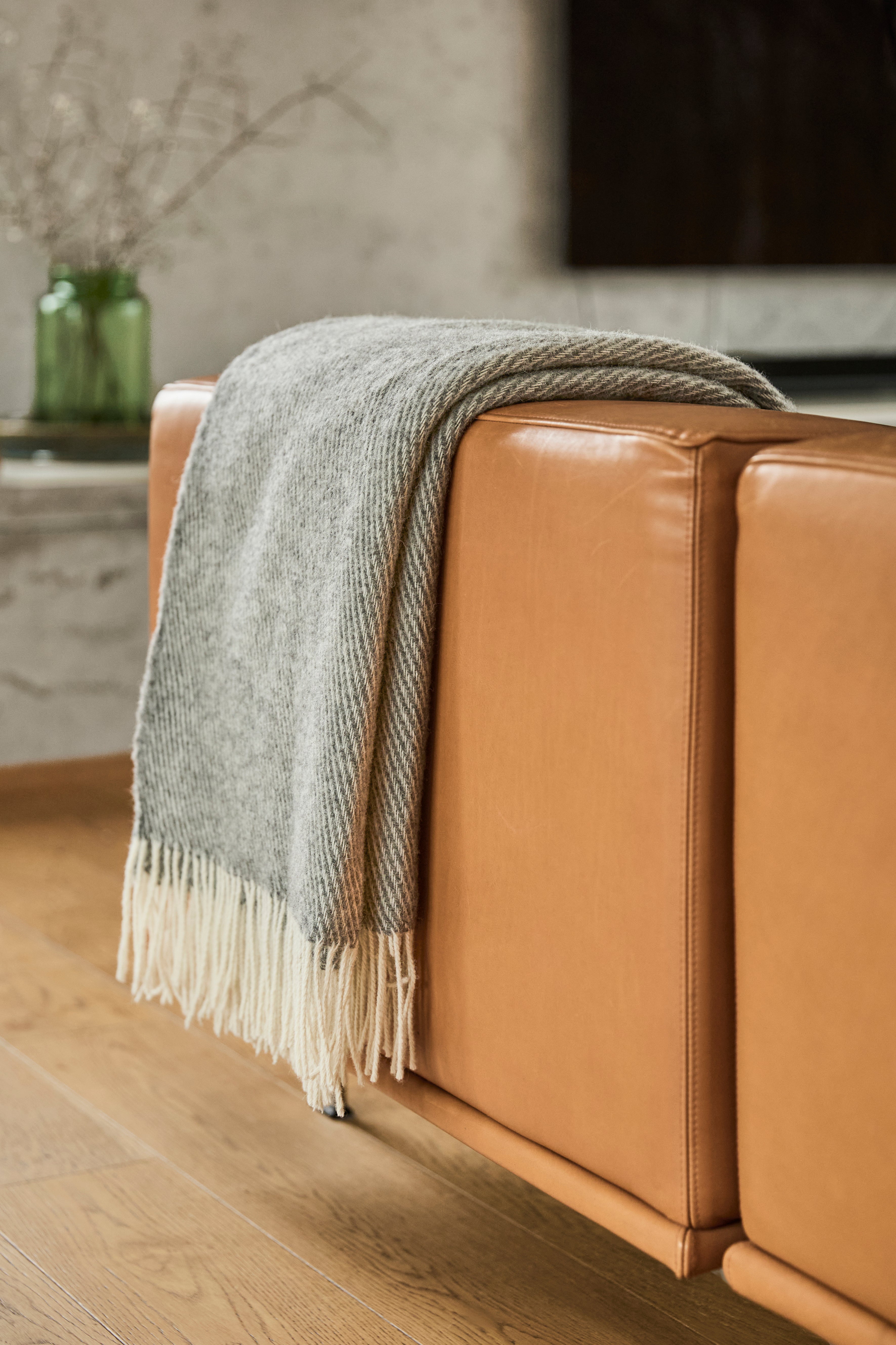 Uldplaid i 100% uld – Grå (140x200cm)