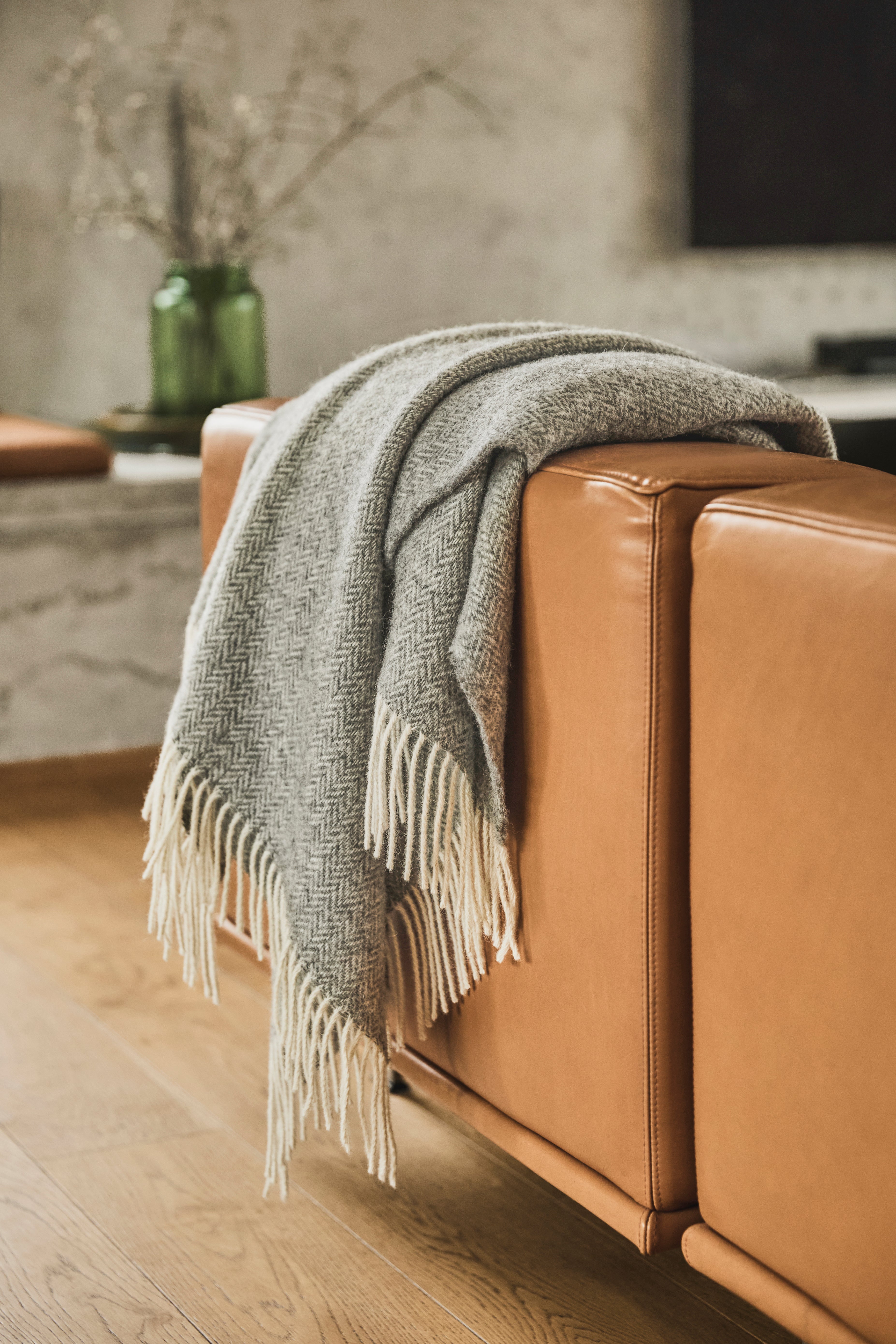 Uldplaid i 100% uld – Grå Sildeben (140x200cm)